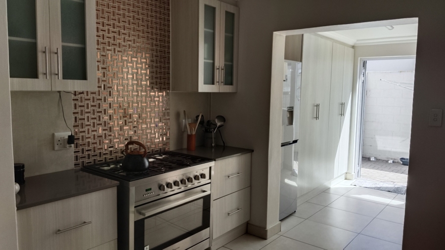 3 Bedroom Property for Sale in Laguna Sands Western Cape